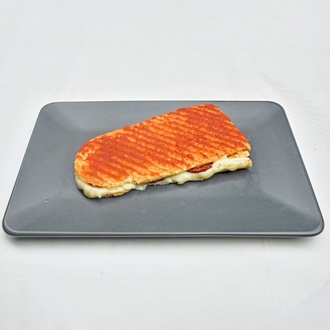 Sucuklu Kaşarlı Tost görseli