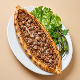 Kıymalı Kuşbaşılı Pide görseli