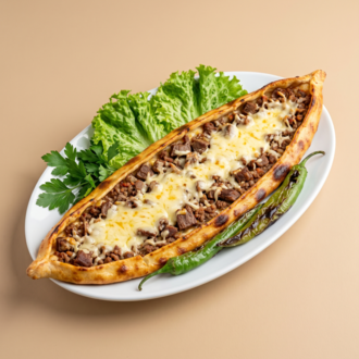 Kıymalı Kavurmalı Kaşarlı Pide görseli