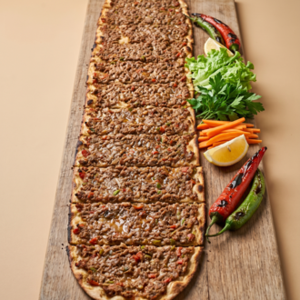 Mega Etli Ekmek görseli