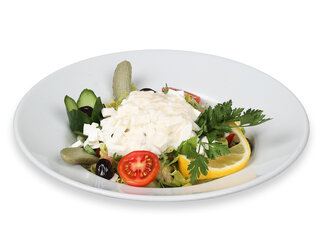 Beyaz Peynirli Salata görseli