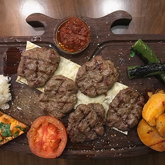 Izgara Köfte 1,5 Porsıyon (280-300 Gr.) görseli