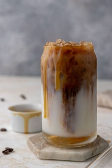 Iced Caramel Latte görseli