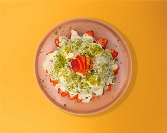 Çikolatalı Meyveli Pancake görseli