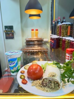 Acılı Çiğ Köfte Dürüm görseli