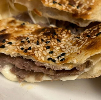 Dönerli Kaşarlı Pide görseli