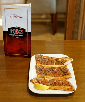 Kuşbaşılı Pide görseli