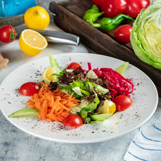 Mevsim Salata görseli