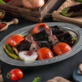Patlıcanlı Kebap görseli