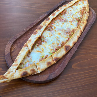 Kıymalı Kaşarlı Pide görseli