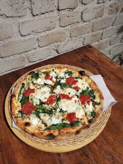 Ispanaklı Ricottalı Pizza (Büyük) (36 Cm.) (2-3 Kişilik) görseli