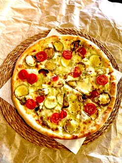 Pesto Pizza (Büyük) (36 Cm.) (2-3 Kişilik) görseli