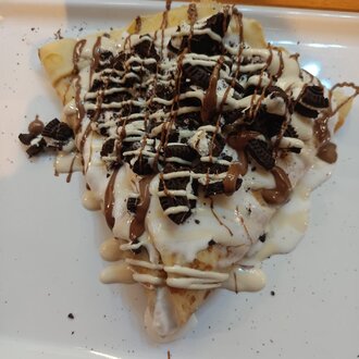 Oreolu & Çilekli Krep görseli