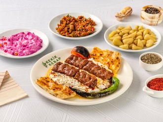 Alinazik Kebap (Adana Kebaptan) görseli