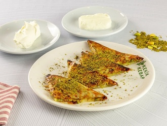 Katmer Tatlısı görseli