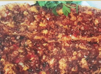 Lahmacun görseli
