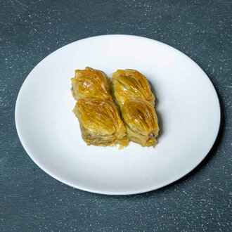 Fıstıklı Midye Baklava (1 Kg.) görseli