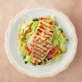 Izgara Tavuklu Salata görseli