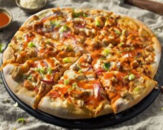 Tavuk Etli Pizza (Küçük Boy) görseli