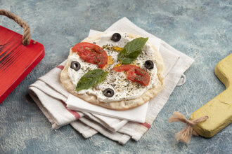 Sebzeli Labneli Pide (100 Gr.) görseli