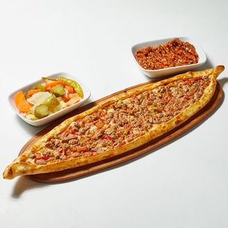 Kuşbaşılı Pide görseli