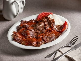 İskender (Et Dönerden) görseli