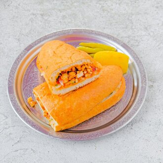 Ekmek Arası Tavuk Tantuni görseli