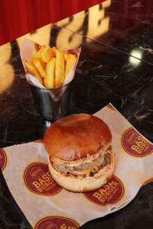 Mushroom Burger görseli