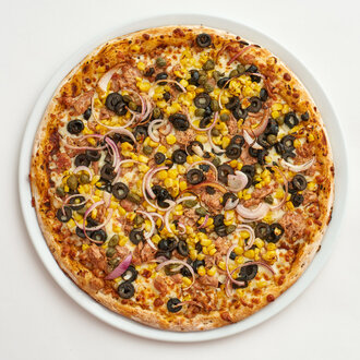 Ton Balıklı Pizza görseli