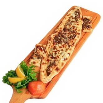 Kuşbaşılı Kaşarlı Pide görseli