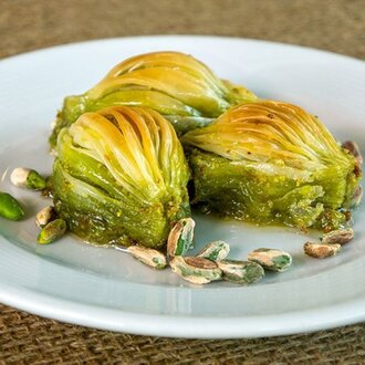 Fıstıklı Midye Baklava (500 G) görseli