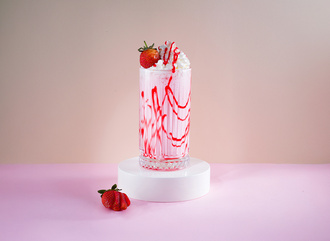 Çilekli Milkshake görseli