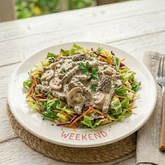 Kremalı Mantarlı Salata görseli
