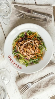 Tavuklu Salata görseli