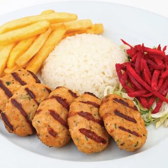 Kaşarlı Tavuk Köfte görseli