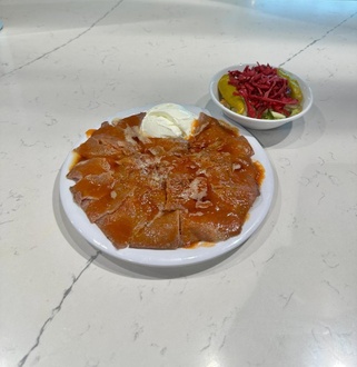 Pilav Üstü İskender görseli