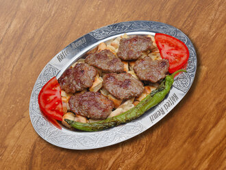 Pide Üzeri Köfte görseli