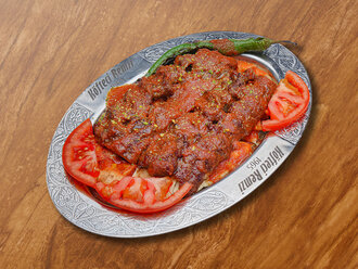 Yoğurt Soslu Kebap görseli