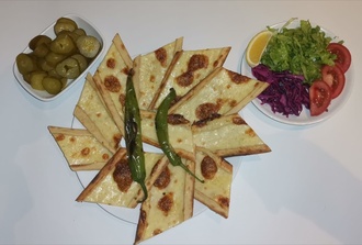 Peynirli Pide görseli