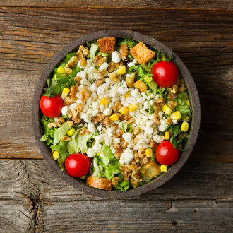 Tulum Peynirli Cevizli Salata görseli