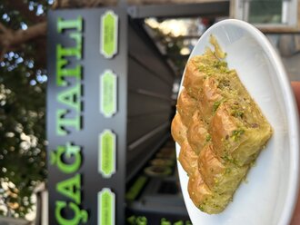 Fıstıklı Özel Baklava(küçük Dilim)(500 Gr) görseli