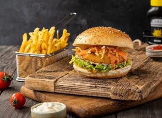 Ateşli Tavuk Burger Menü görseli
