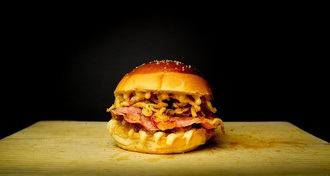 Fümeli Burger görseli