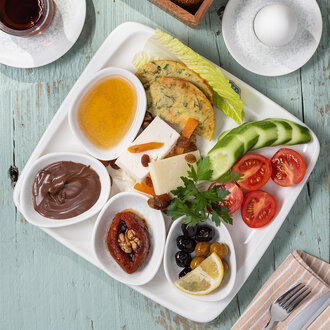 Tek Kişilik Kahvaltı Tabağı görseli