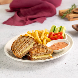 Alaçatı Kaşarlı Tost görseli