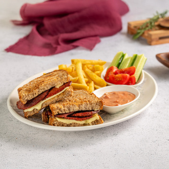 Alaçatı Karışık Tost görseli