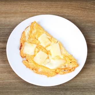 Kavurmalı Kaşarlı Omlet görseli