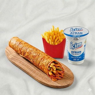 Hatay Usulü Soslu Tavuk Döner Menü Ayranlı görseli