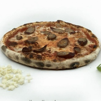 Gravyerli Sosisli Pizza görseli
