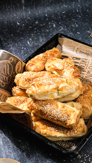 Lor Peynirli Kaşarlı Börek (Adet) görseli